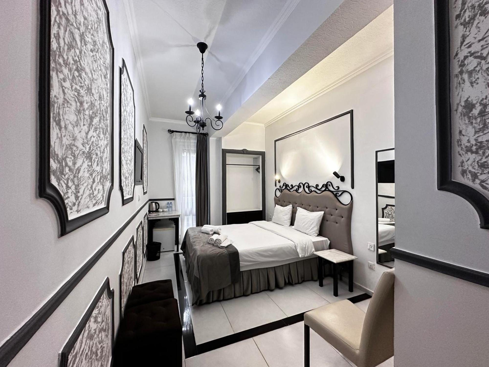 Hotel The One Boutique Tiflis Exterior foto