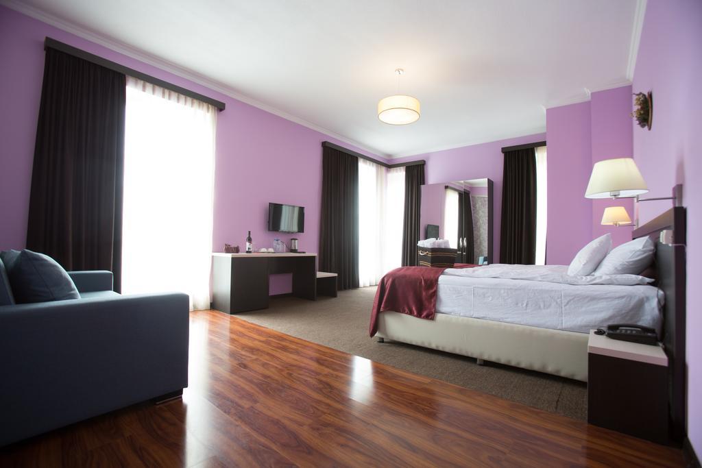 Hotel The One Boutique Tiflis Exterior foto