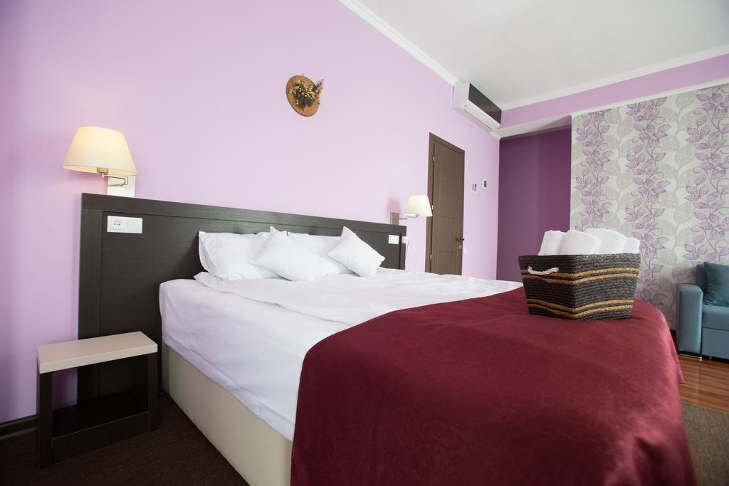 Hotel The One Boutique Tiflis Exterior foto