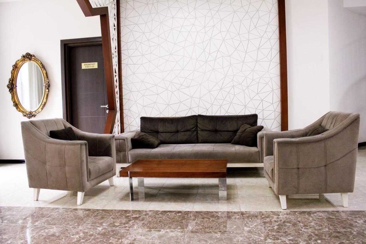 Hotel The One Boutique Tiflis Exterior foto